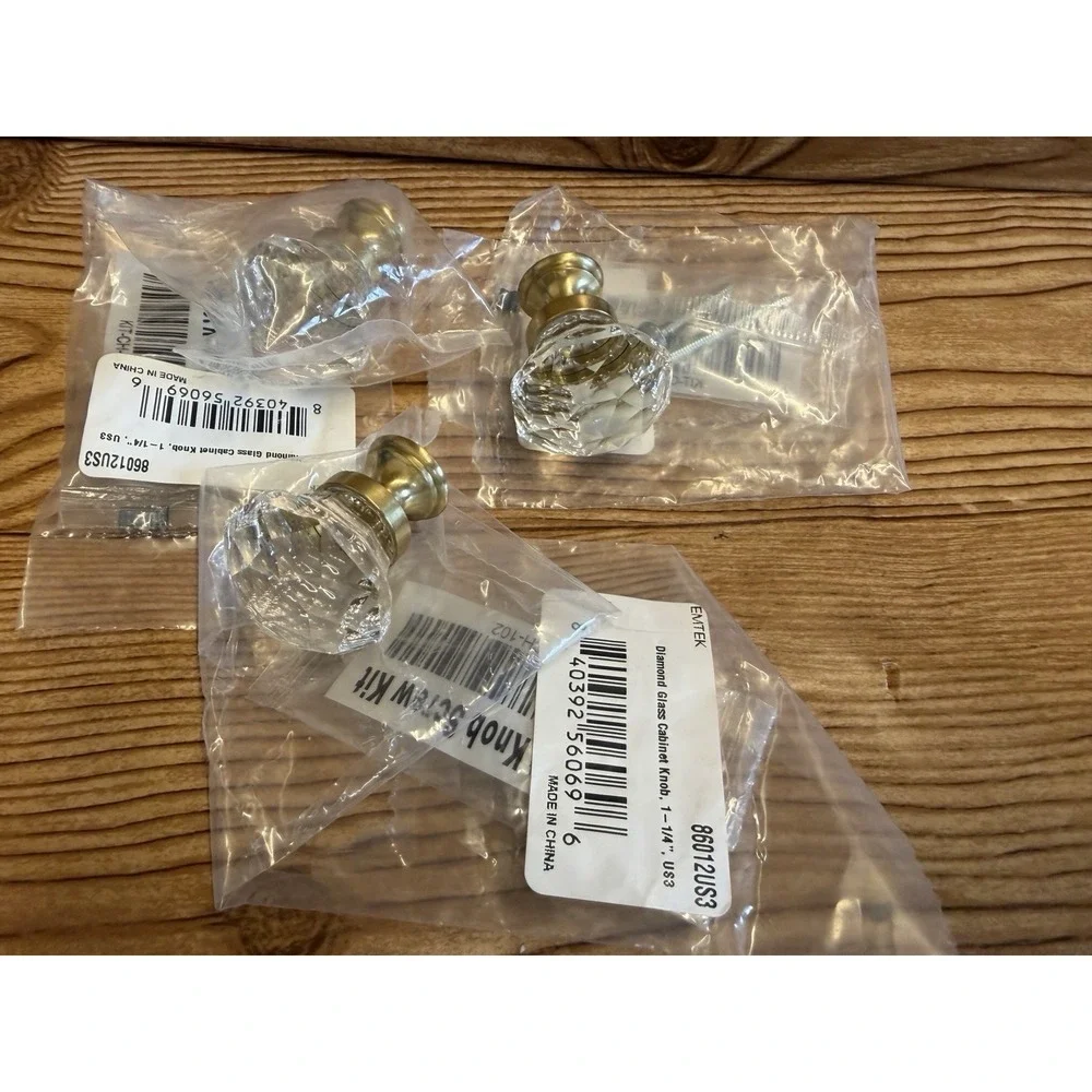 Emtek‎ Diamond Crystal Glass 1-1/4 Inch Round Cabinet Knob Gold Qty 3 Knobs